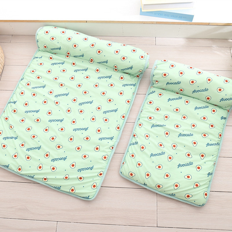 Cat dog pet ice pad summer autumn cooling heatstroke prevention sleeping mat fruit mat non-slip ice silk mat.